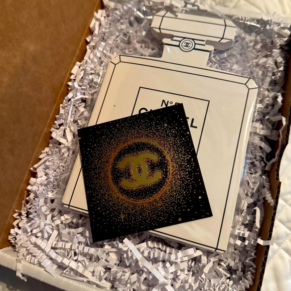 Chanel Wishlist Notepad. ••RARE** - Picture 4 of 5